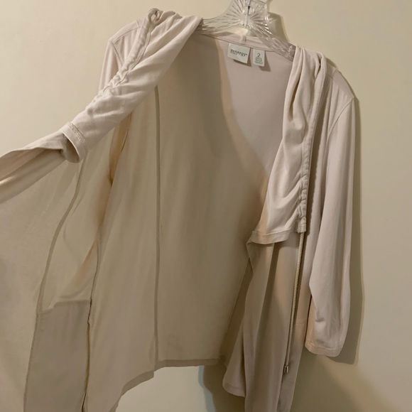 ZENERGY by Chico’s Knit Drape Front Open Jacket size 2 - Picture 5 of 16